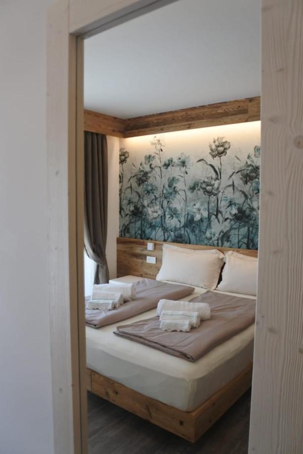 Agritur Sedici - Bed And Breakfast Tenna Exterior photo